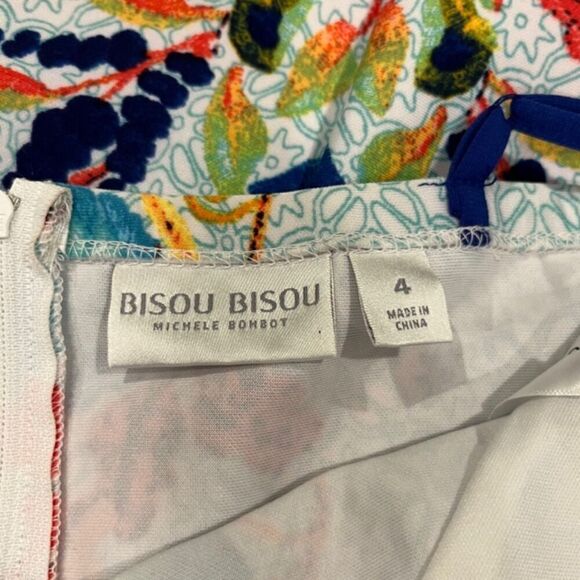 Bisou Bisou Blue Floral Print Dress Adjustable Halter Strap Top Zip Back Size 4 - Picture 7 of 12